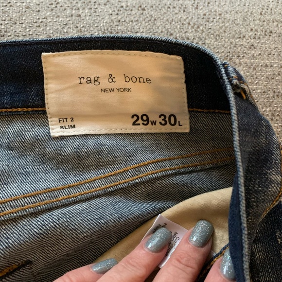 Rag & Bones Jeans. Originally 198$. Button down front..29 waist 30 length. - Picture 10 of 11